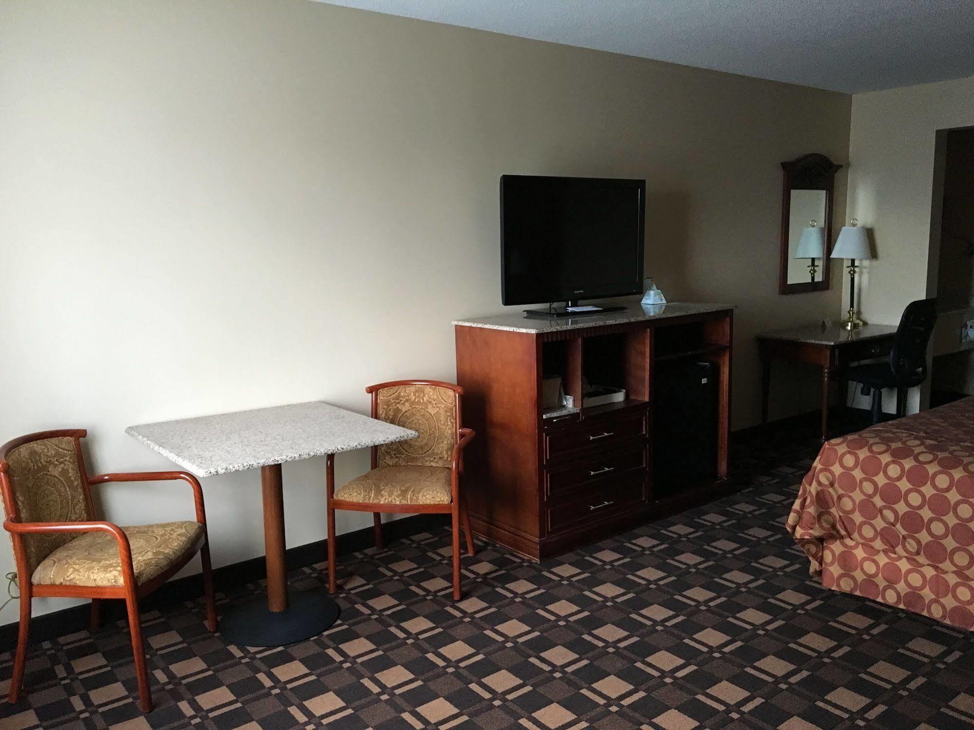 Cabot Inn & Suites Lancaster Luaran gambar