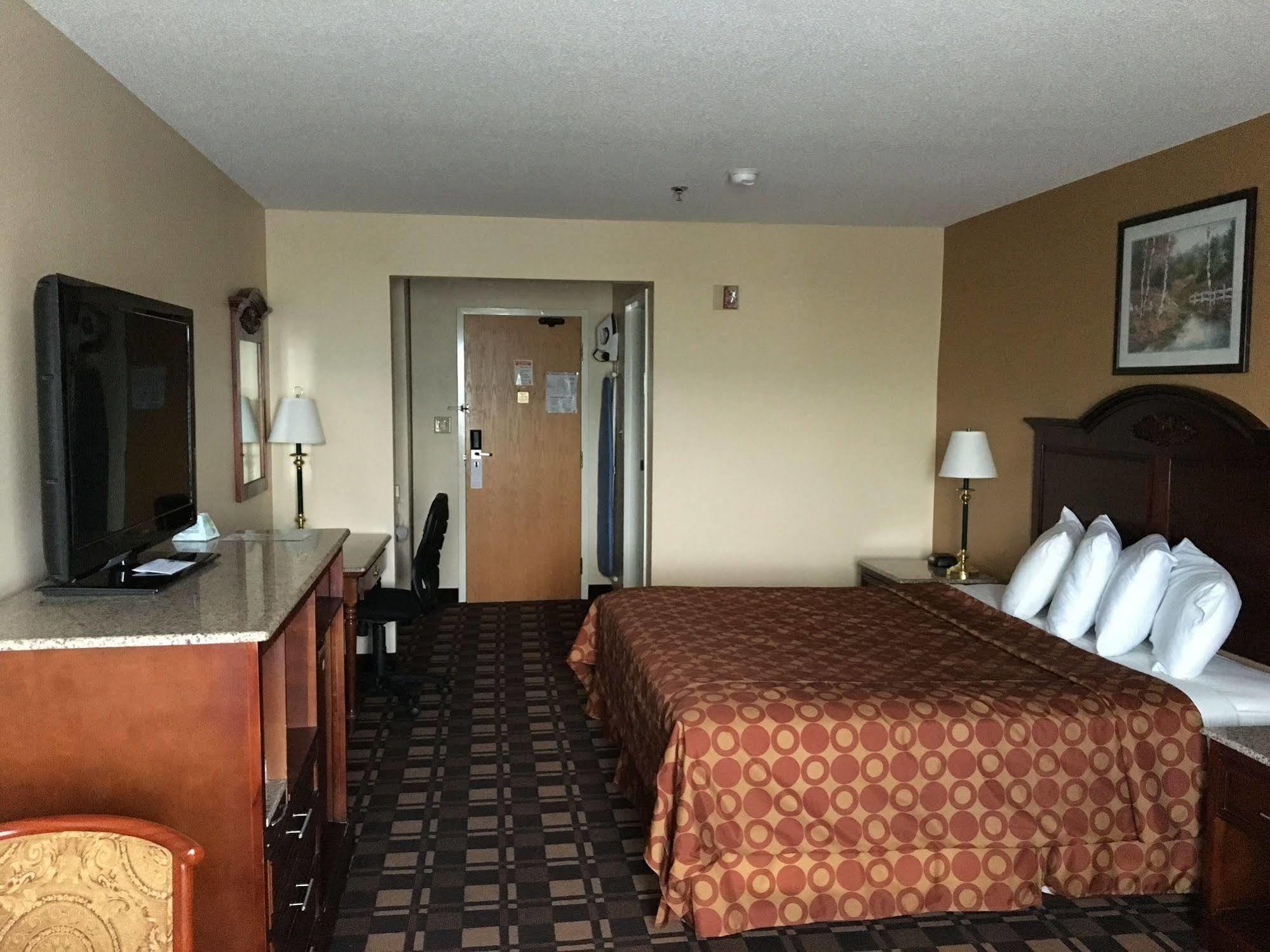 Cabot Inn & Suites Lancaster Luaran gambar