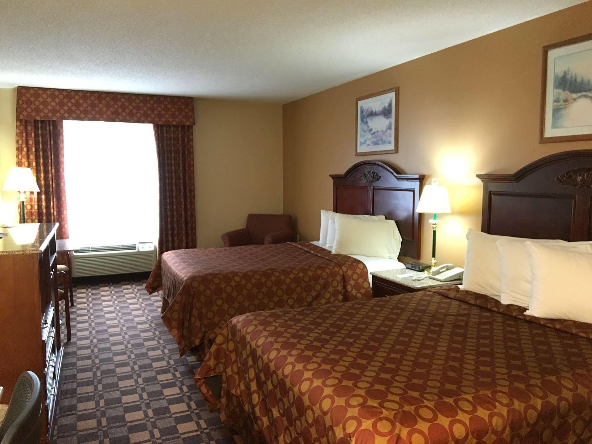 Cabot Inn & Suites Lancaster Luaran gambar